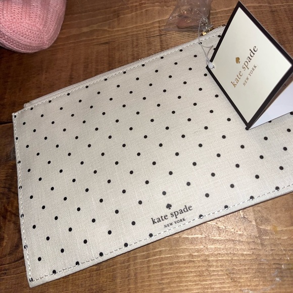 kate spade Handbags - Kate spade pencil /clutch.